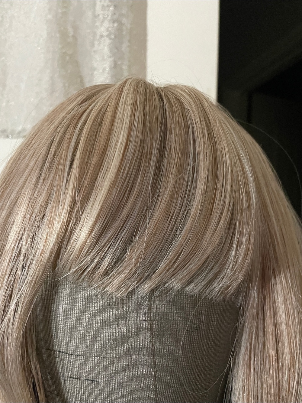 Blonde Wig - Picture 10 of 12